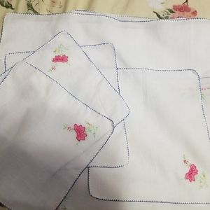 Vintage Hand Embroidered Tablecloth and Napkins